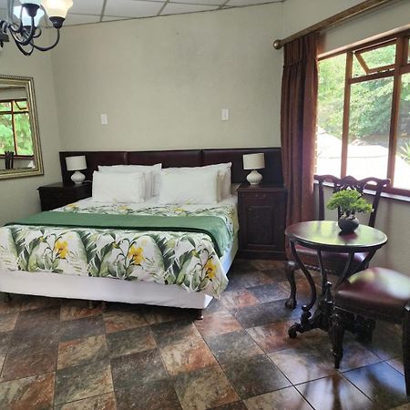 Goodnight Guest Lodge ヨハネスブルグ エクステリア 写真