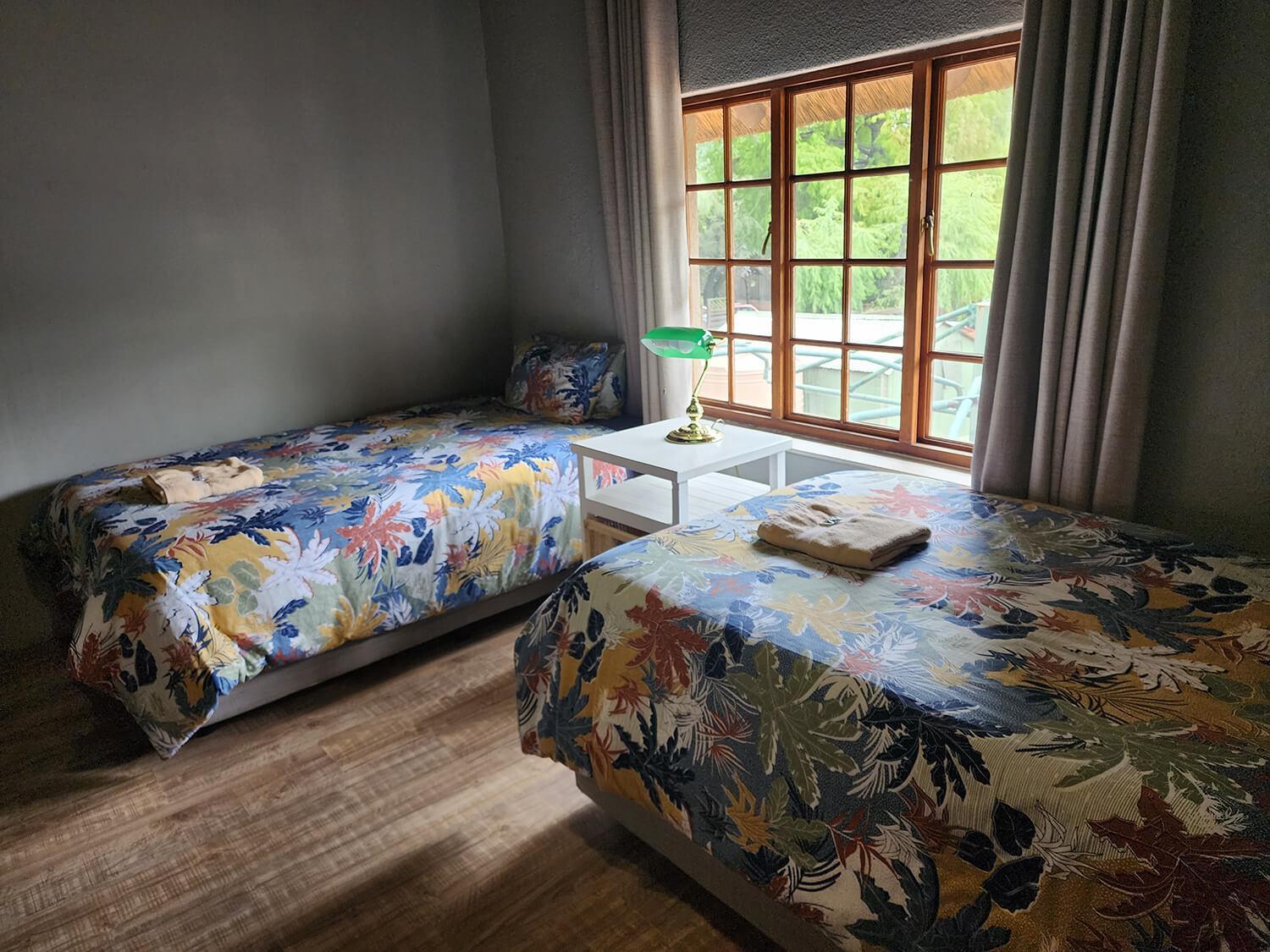 Goodnight Guest Lodge ヨハネスブルグ エクステリア 写真